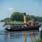 Dampfeisbrecher ELBE