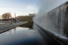 Dampfender Wasserfall in den Wassergärten Landsweiler-Reden