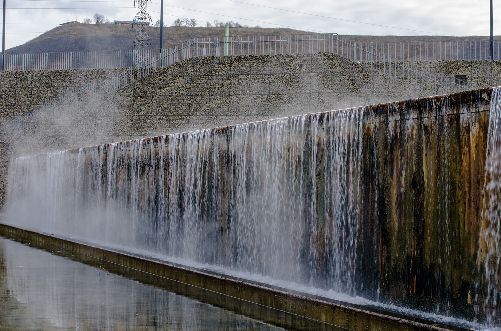 Dampfendes Grubenwasser