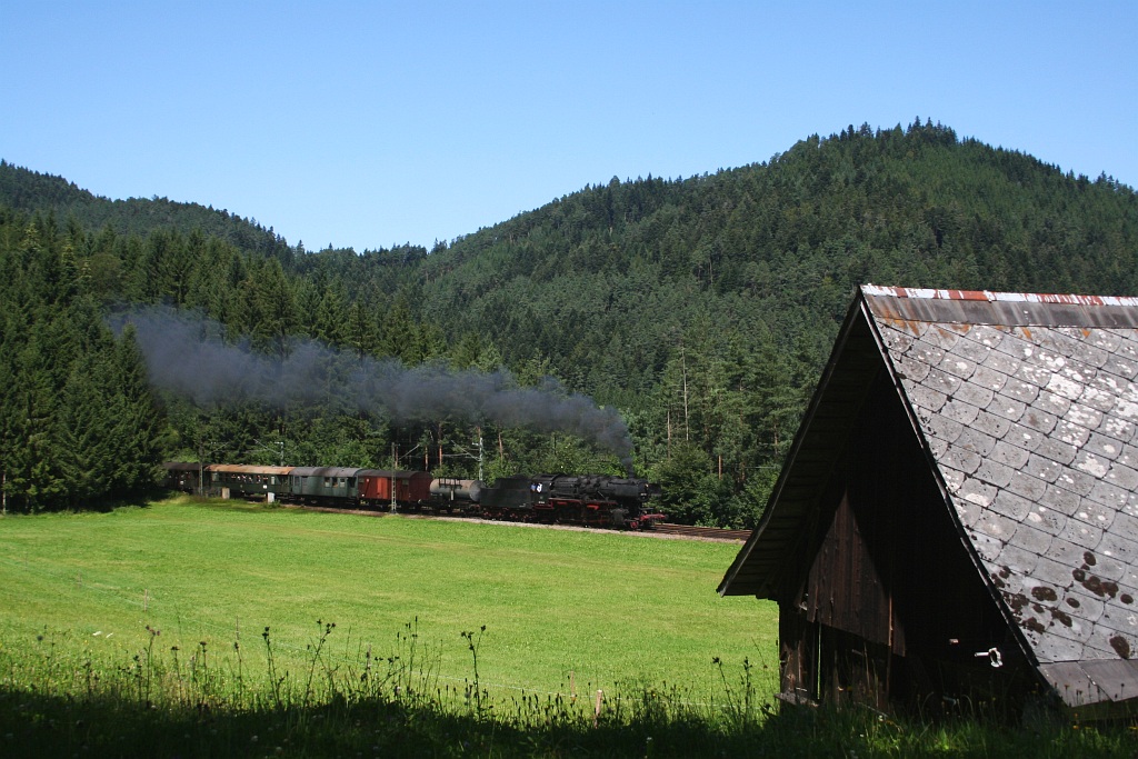 Dampfer im Hochsommer