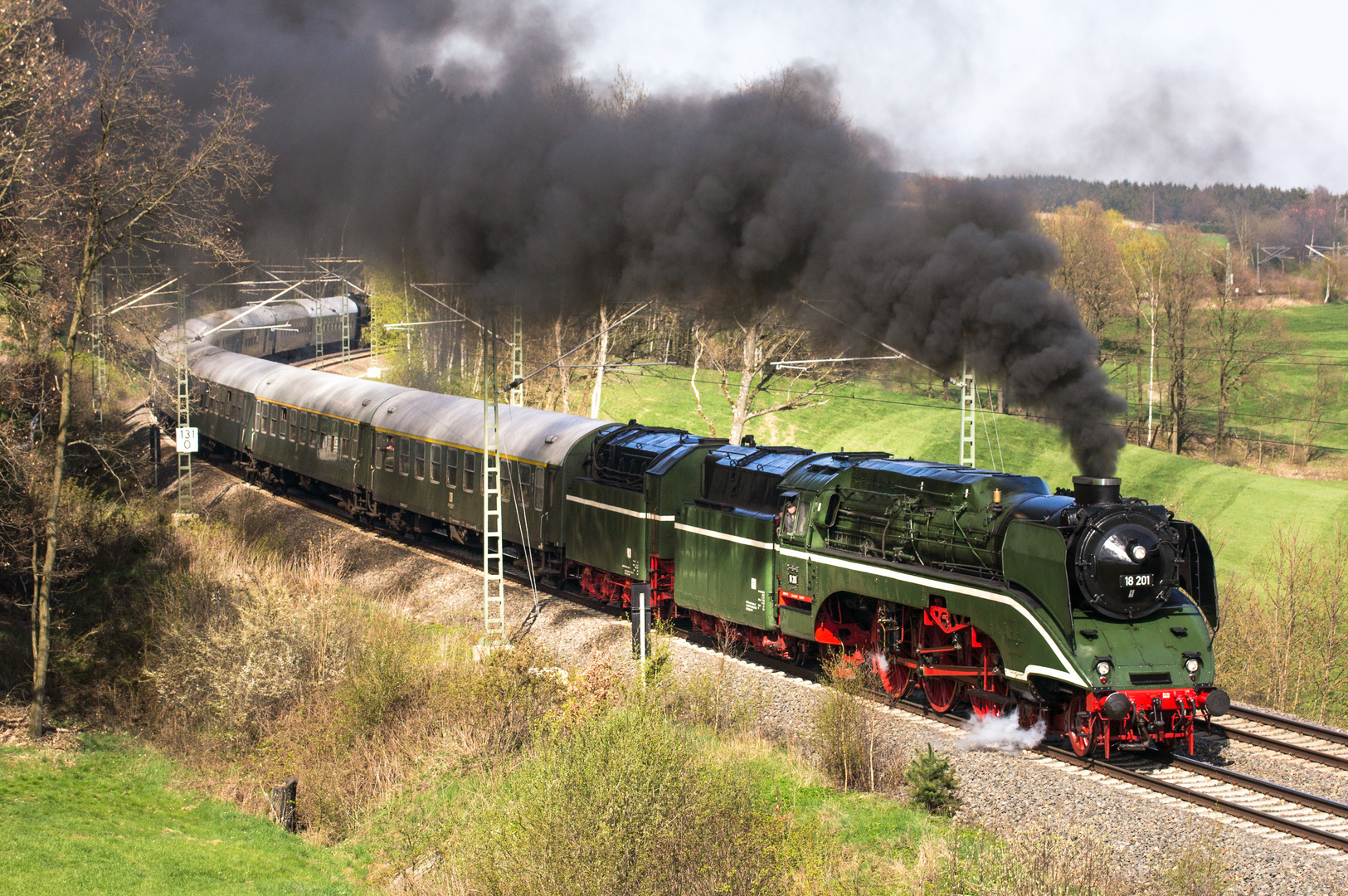 Dampflok 18 201 mit Sonderzug im Vogtland