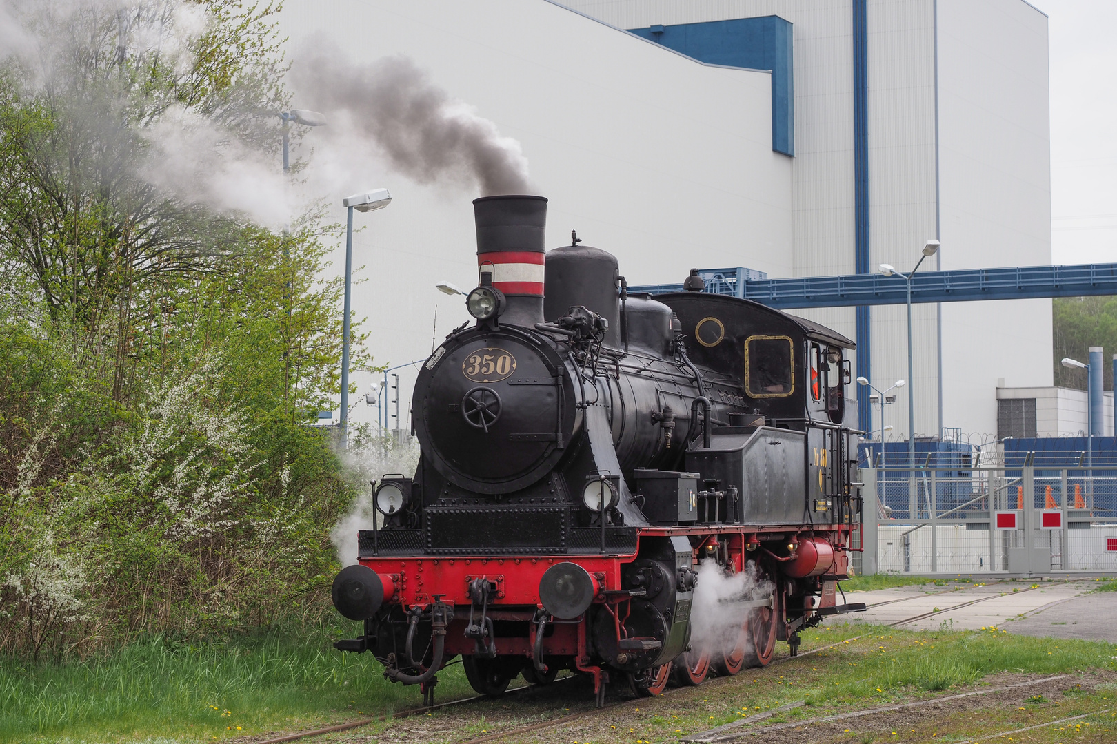 Dampflok 350 "Karoline" Dn2t (0-8-0)