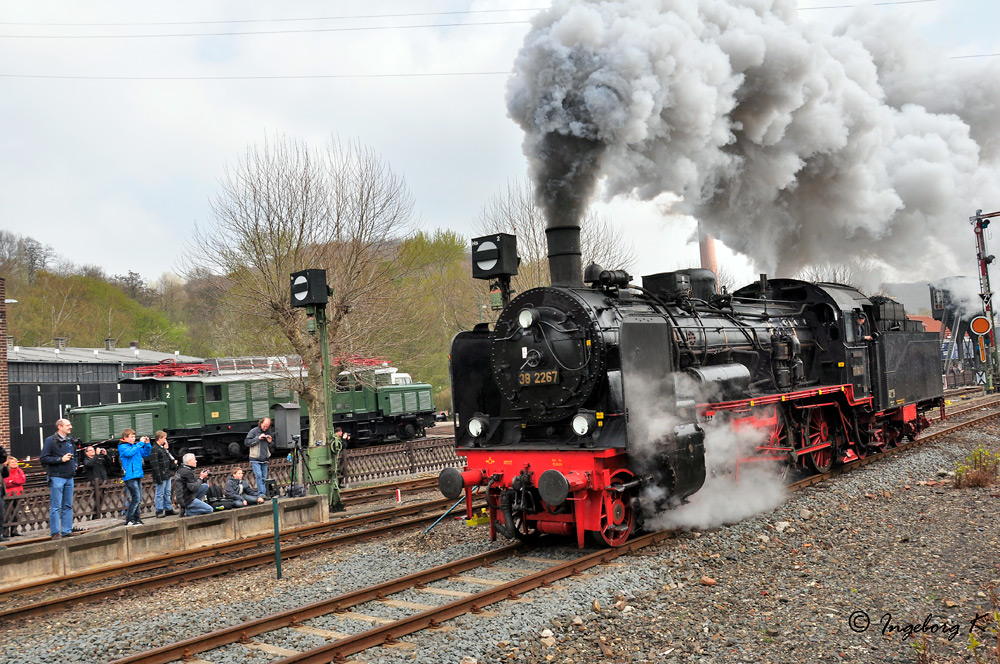 Dampflok 38 2267 - 35 Jahre Eisenbahnmuseum in Bochum am 13.4.2012