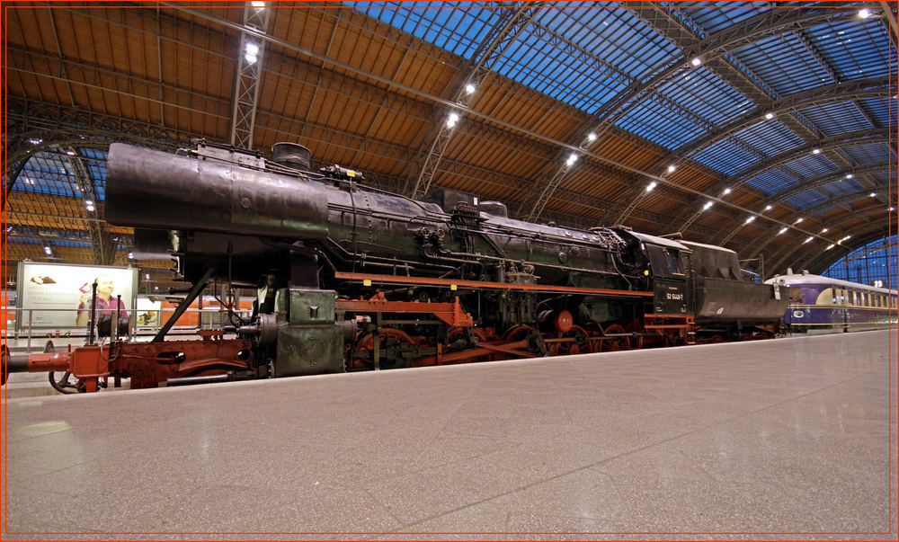 Dampflok auf dem Leipziger Hauptbahnhof (DRI)