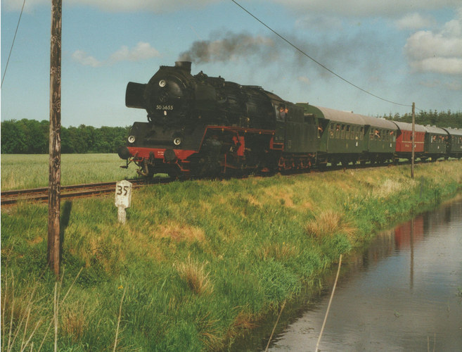 Dampflok in Lütetsburg