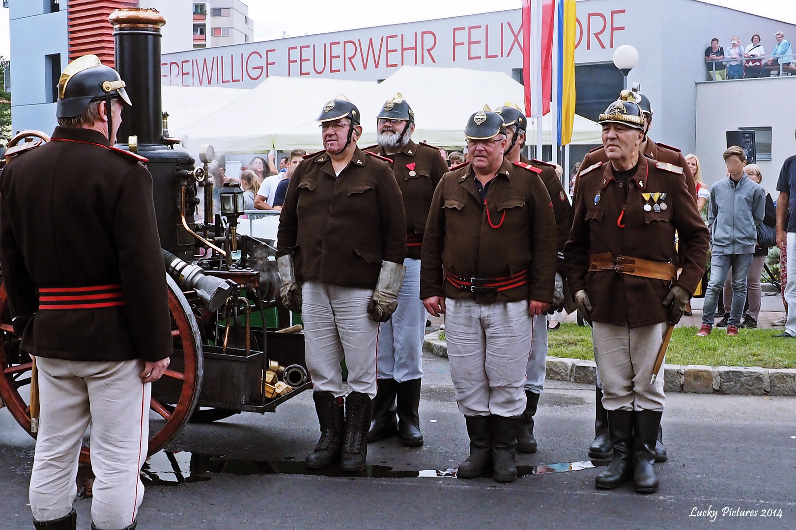 Dampfmannschaft - 100 Jahre Feuerwehr Felixdorf