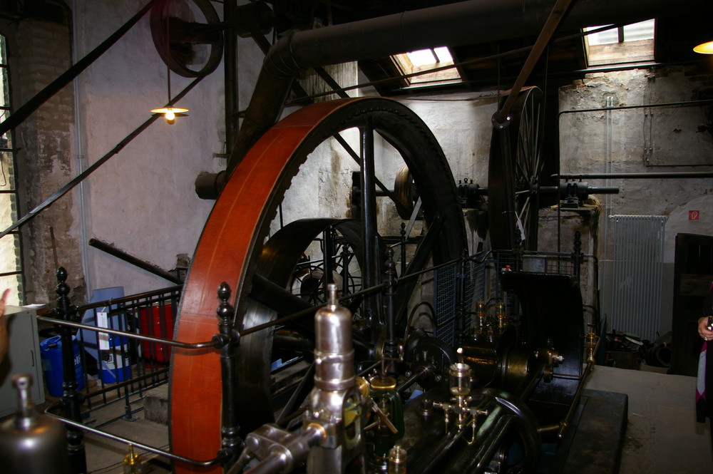 Dampfmaschine von 1894 Leistung 80 PS