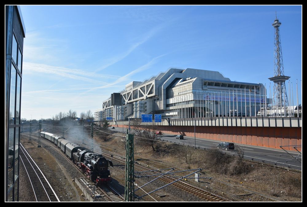 Dampfpendel durch Berlin