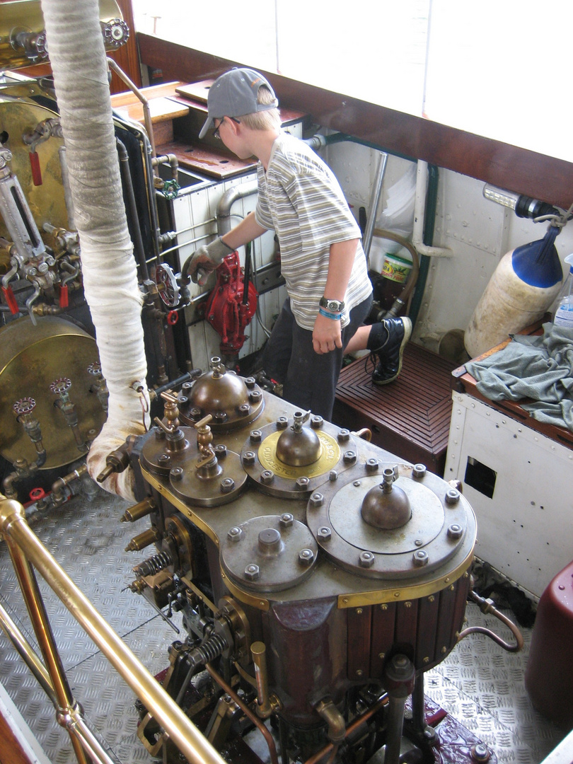 Dampfschiff Gustav Prym in Fahrt auf dem Bodensee 