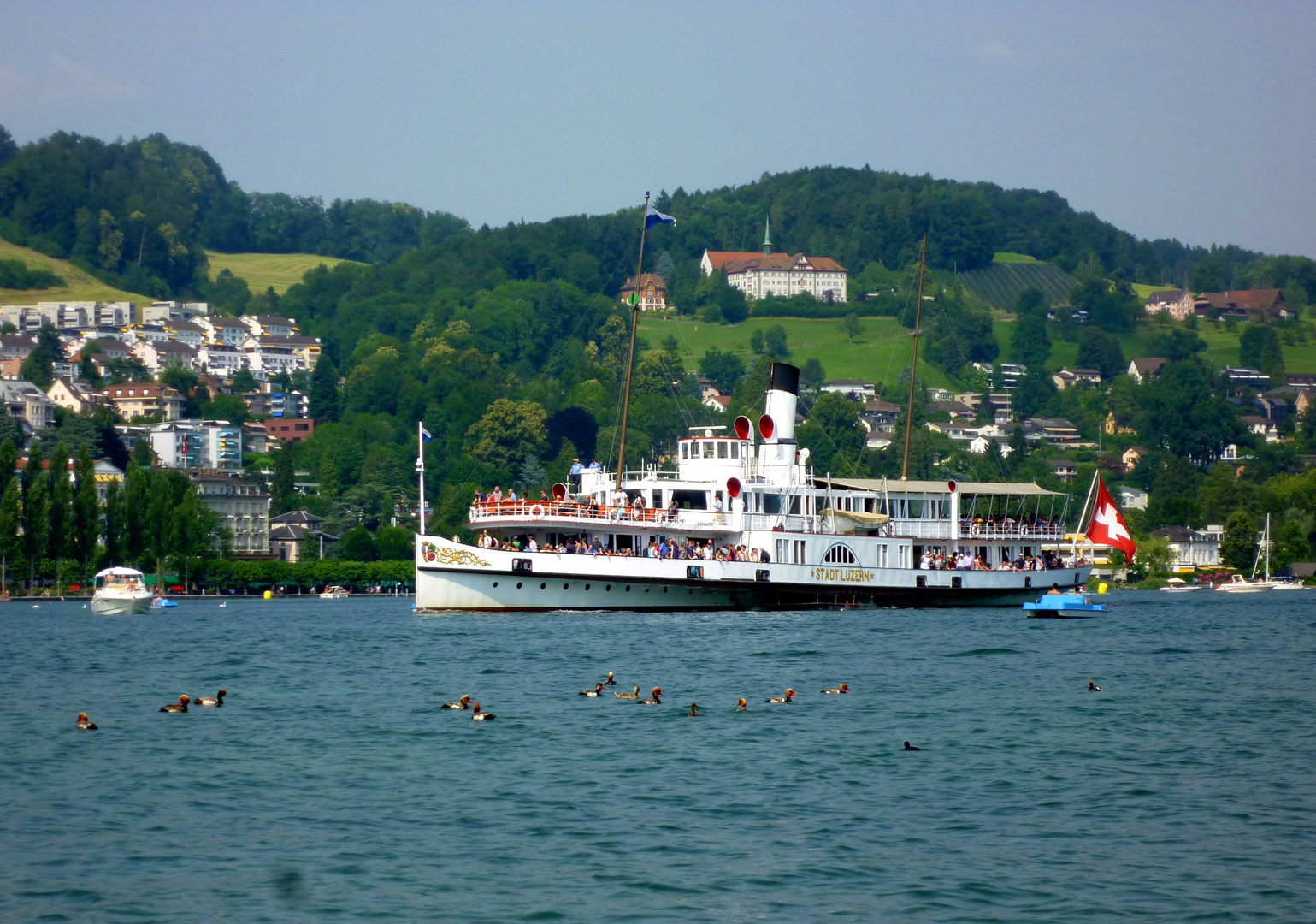 Dampfschiff "Stadt Luzern" ...