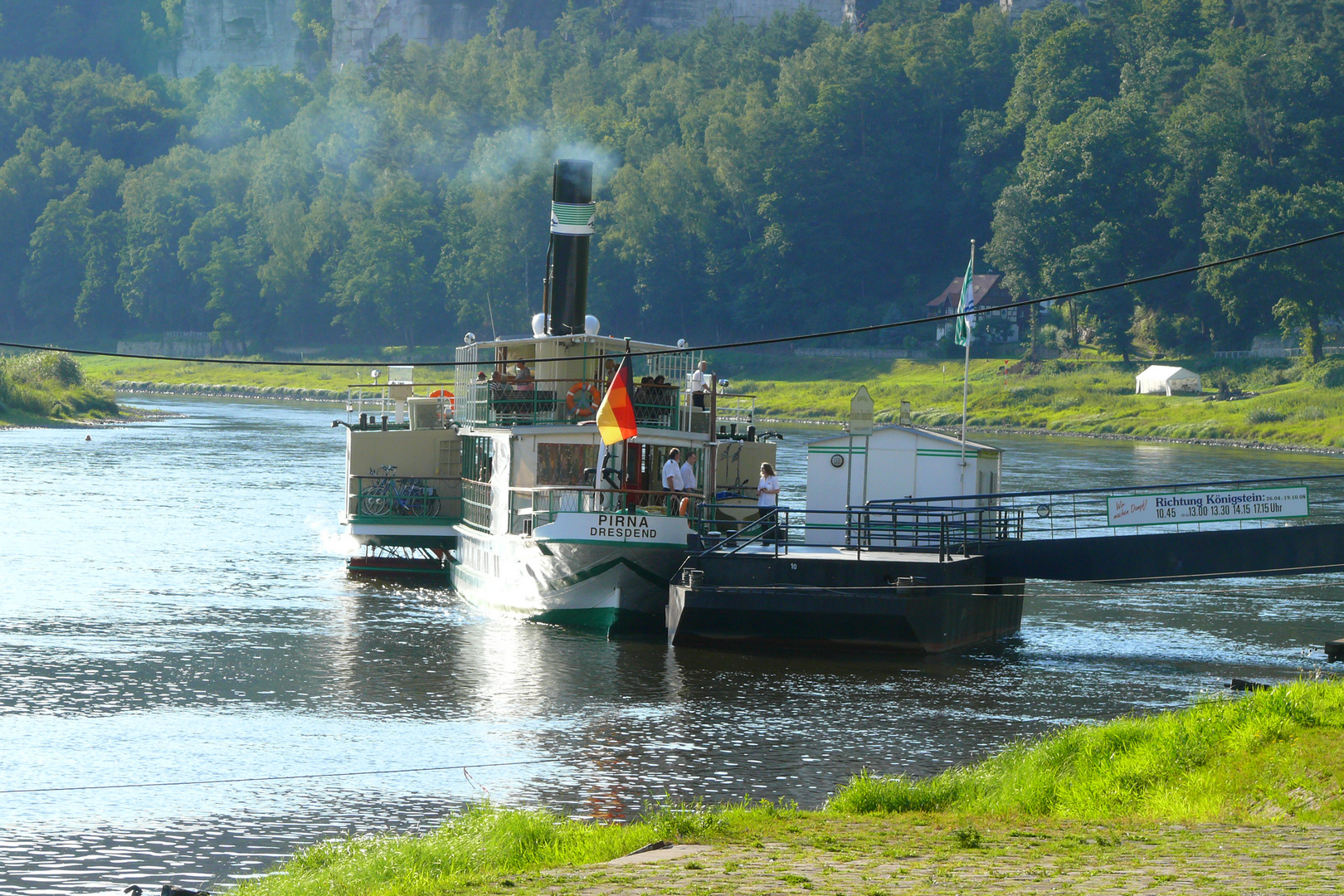 Dampfschifffahrt auf der Elbe