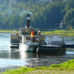 Dampfschifffahrt auf der Elbe