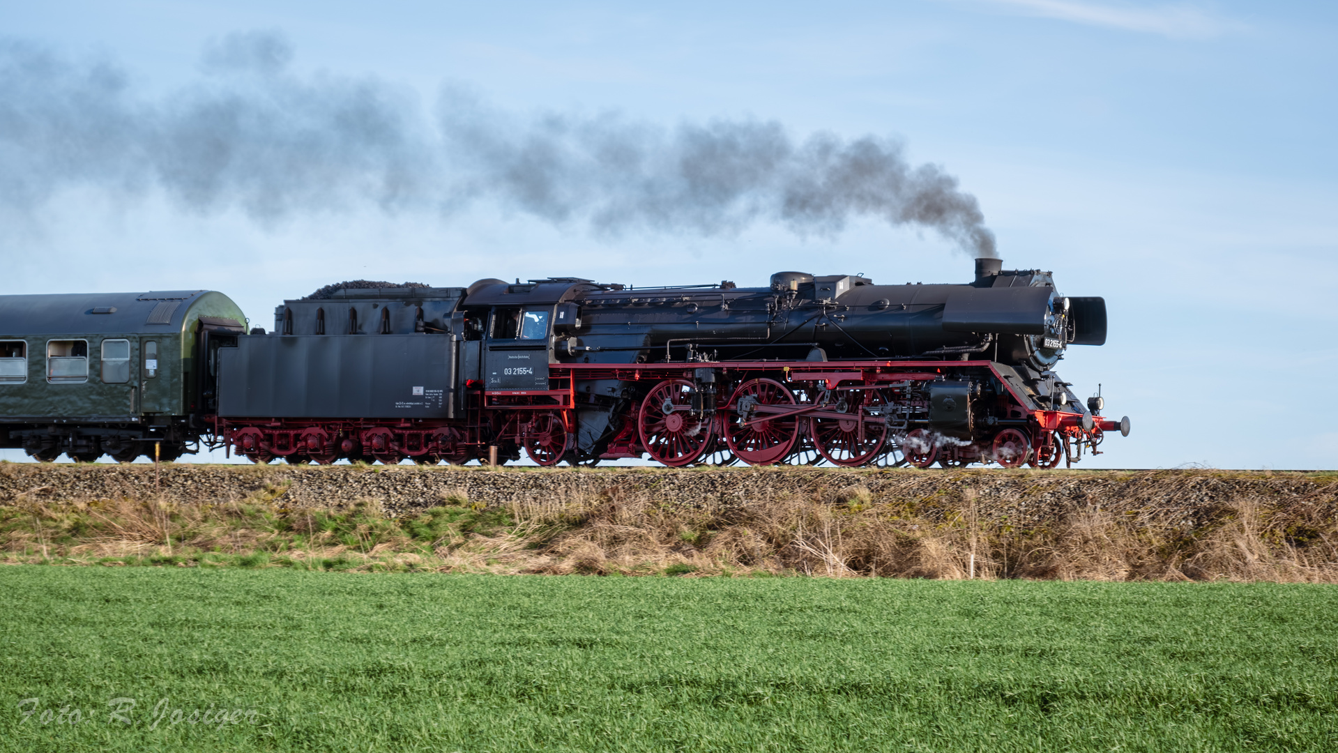 Dampfschnellzuglokomotive 03 2155-4