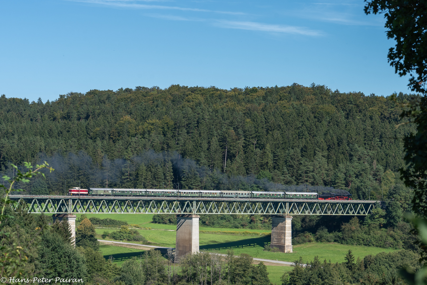 Dampfsonderzug auf der Deinninger-Brücke II