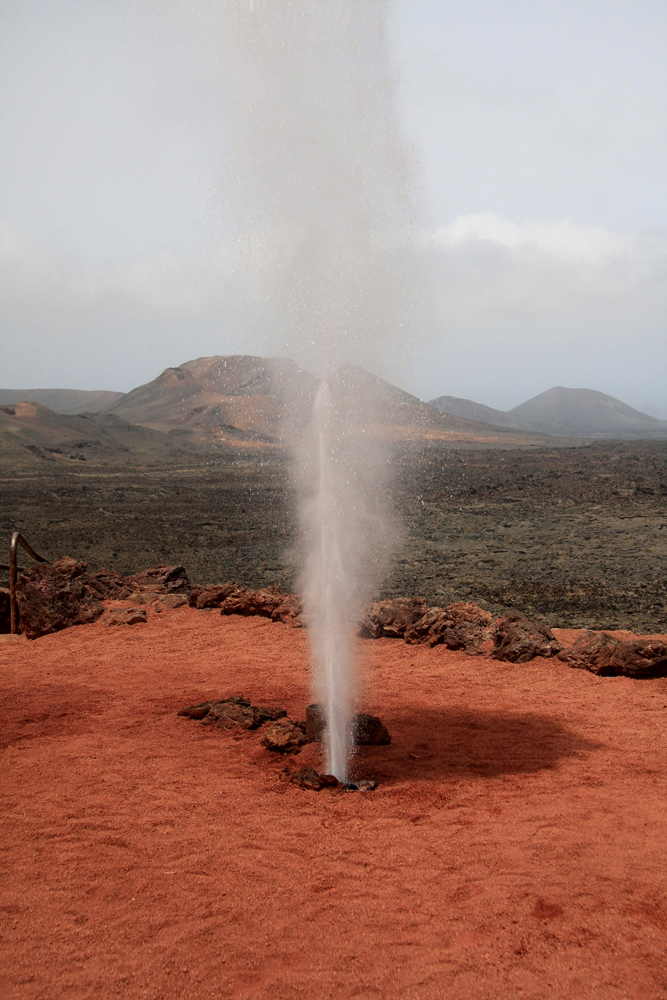 Dampfstrahl-Geysir