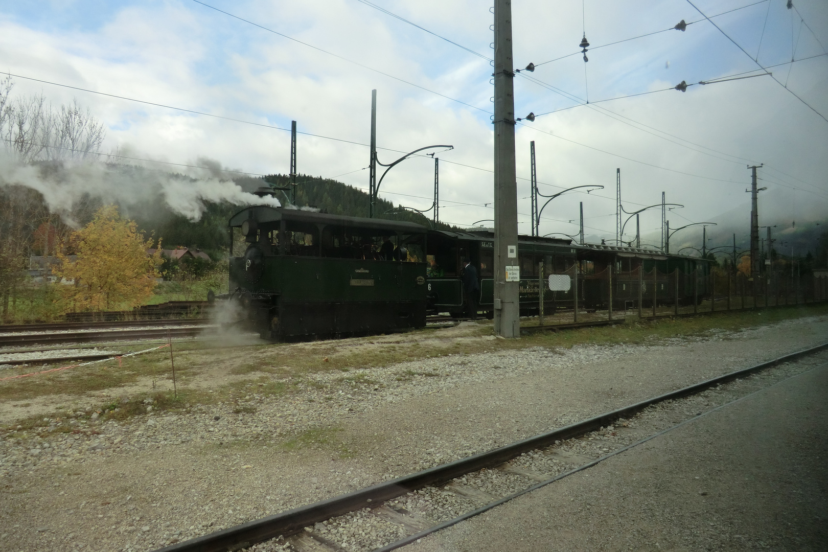 Dampftramway vom Erlaufsee kommt an