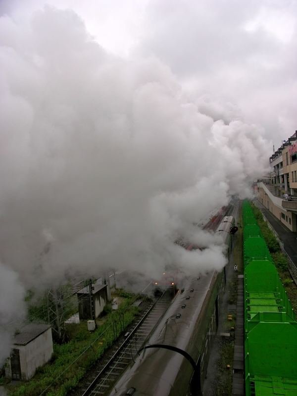 Dampfwolke über dem Bf. Siegen