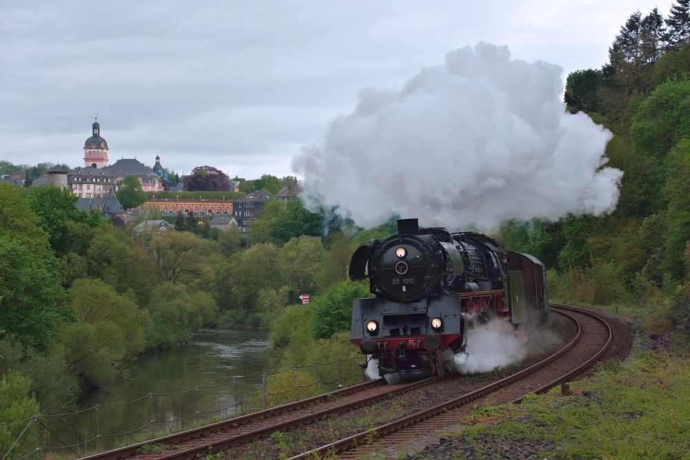 Dampfwolken in Weilburg