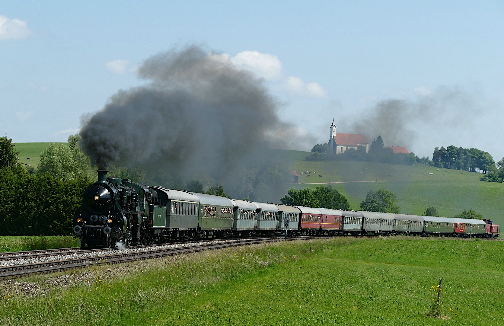 Dampfzug mit der S 3/6