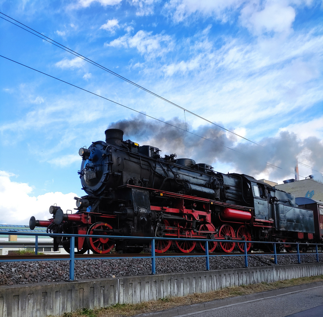 Dampfzugsonderfahrt durch das Murgtal