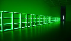 Dan Flavin "Riverhead"; ausgestellt im Museum der Moderne, München (Juli 2011)