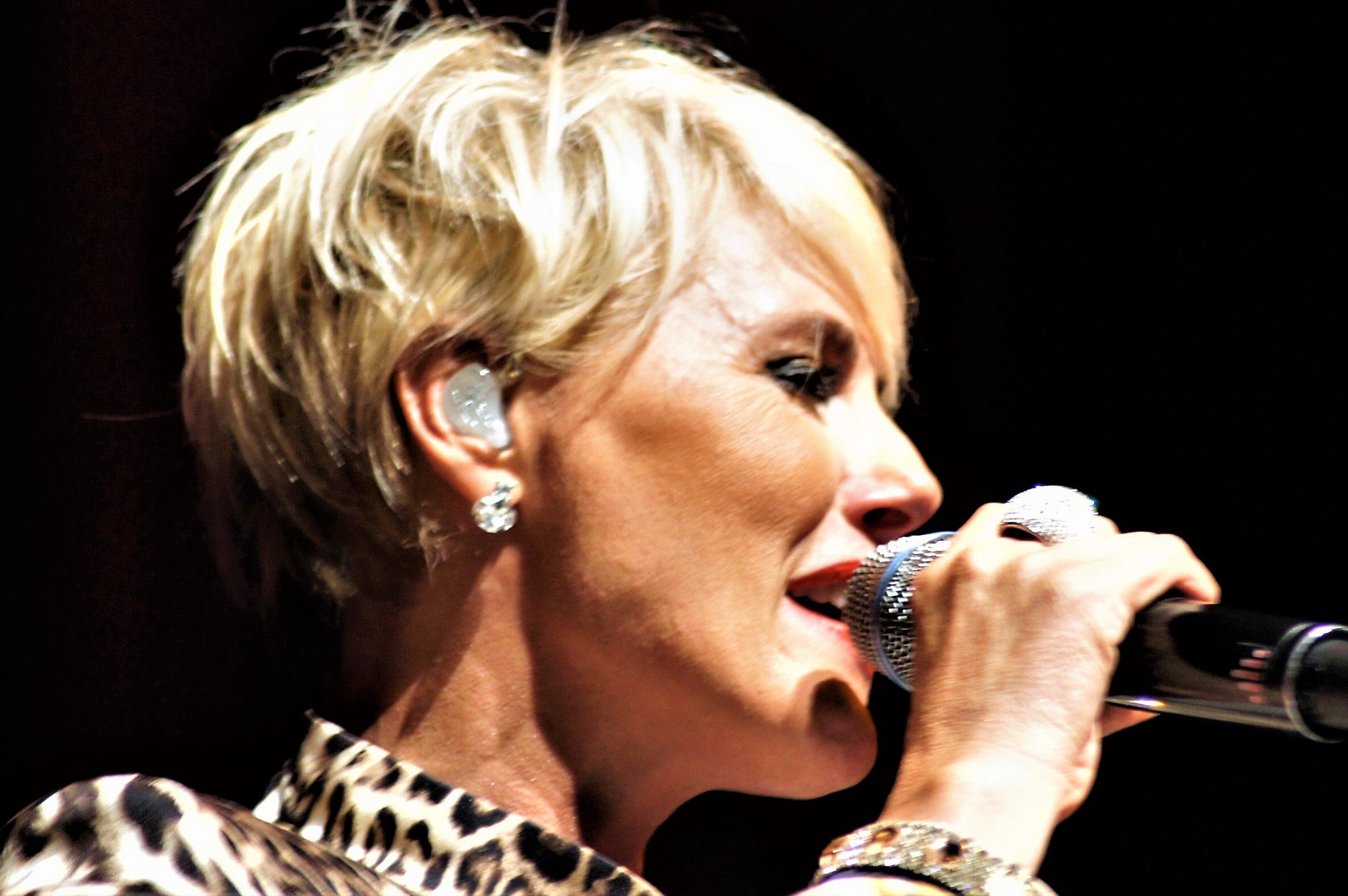 DANA WINNER  in HOOGEVEEN  / NL  