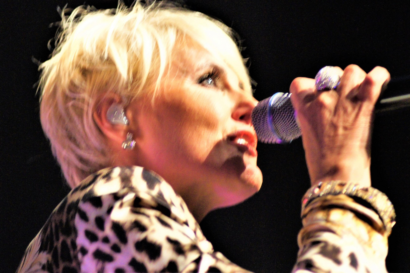 DANA WINNER  in HOOGEVEEN / NL 