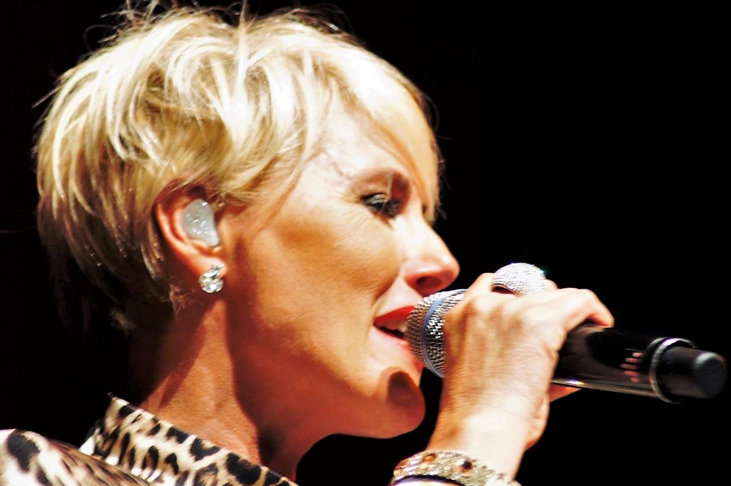 DANA WINNER  in HOOGEVEEN  / NL  