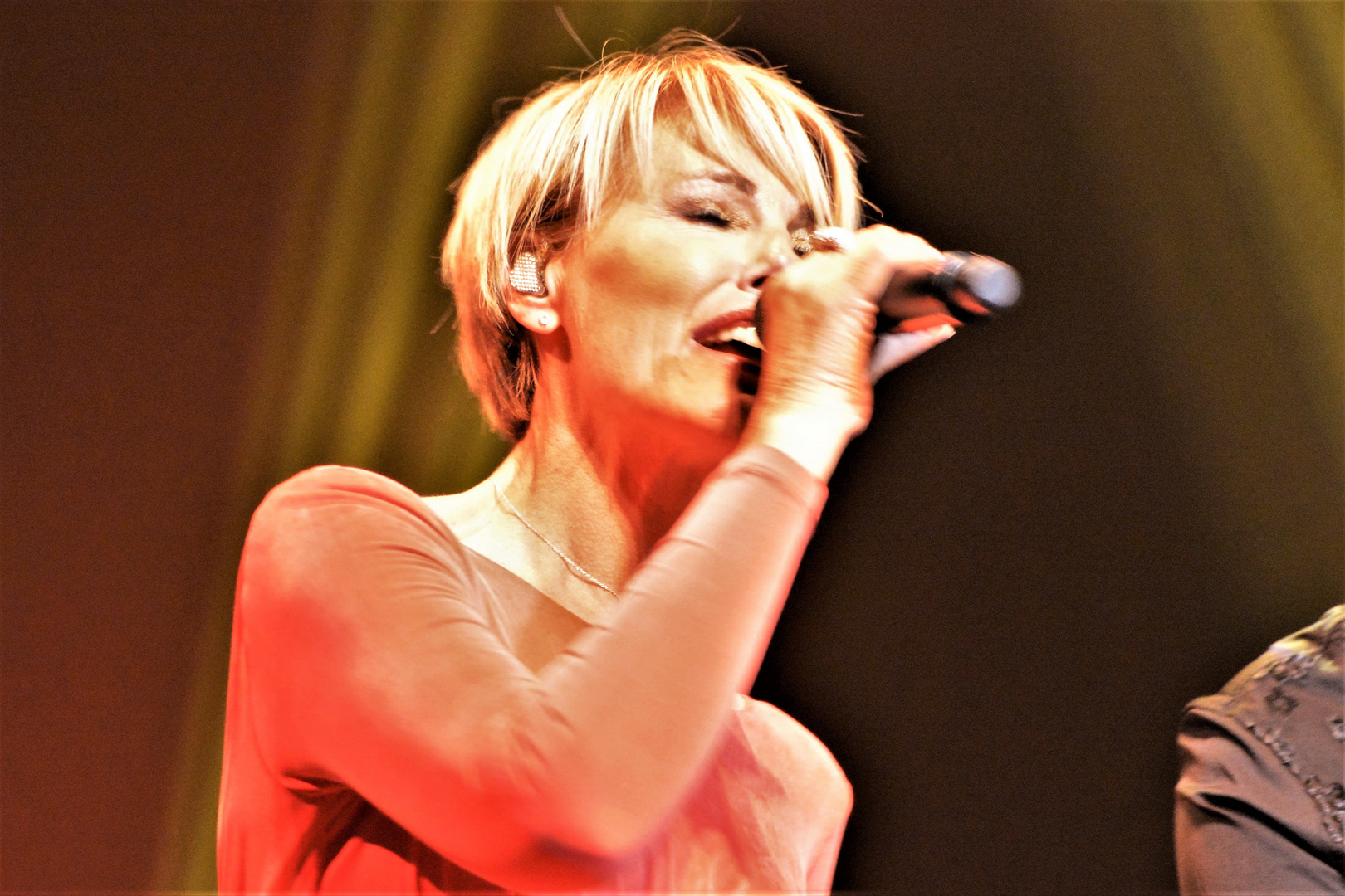 DANA WINNER IN ROTTERDAM