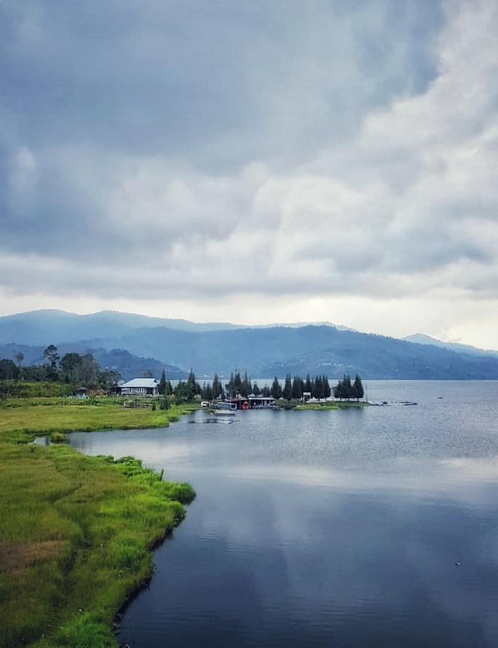 Danau di atas, Solok Regency, West Sumatra