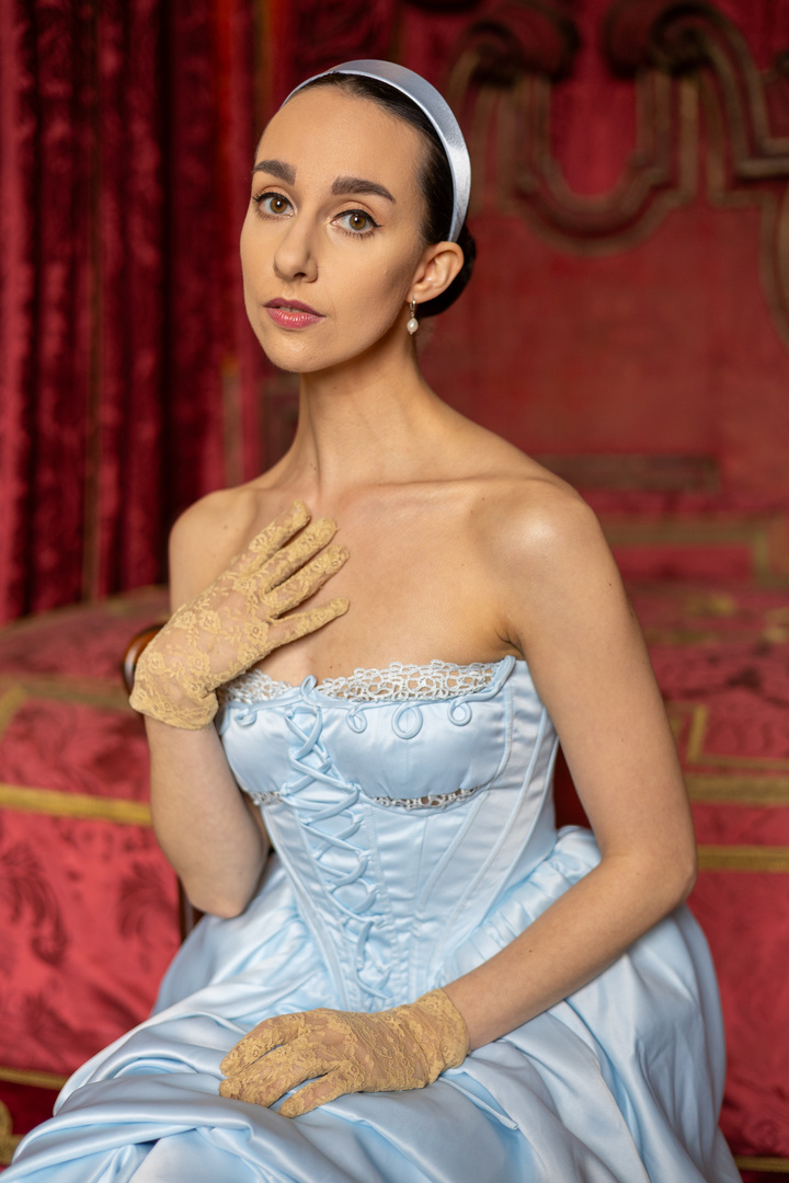 Dancers/Actresses at Sugnall Hall