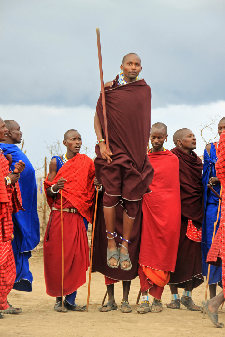 Dancing Massai