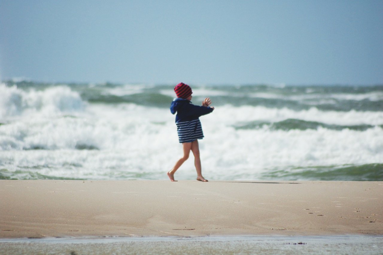 Dancing with the waves 