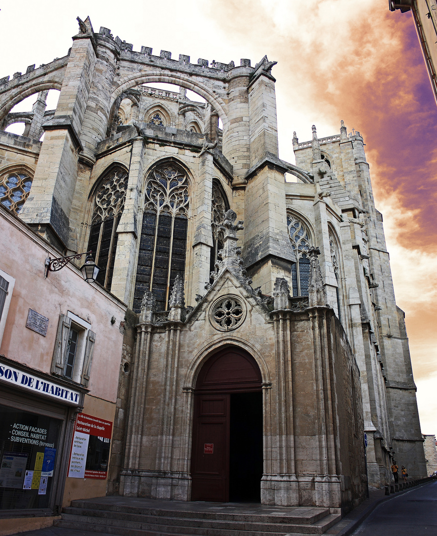 danger sur la cathedrale ...