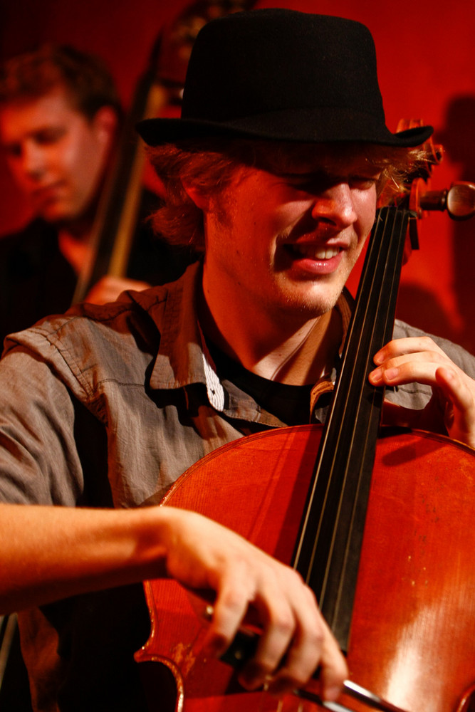 Daniel Brandel  Cello