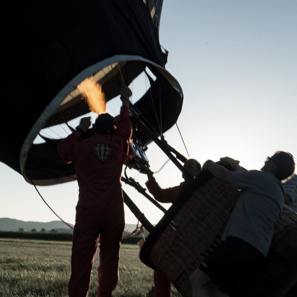 "dann_blas_den_Ballon_mal_auf_!"