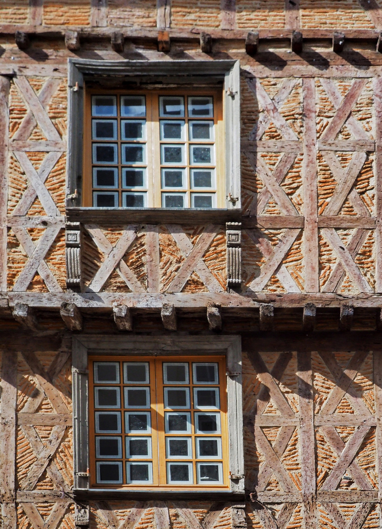 Dans la vieille ville d‘Agen – Détail d’une maison