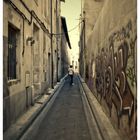 Dans les ruelles d' Avignon - I