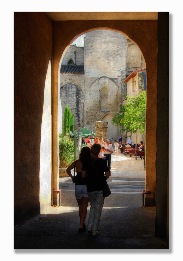 Dans les ruelles d' Avignon - VII
