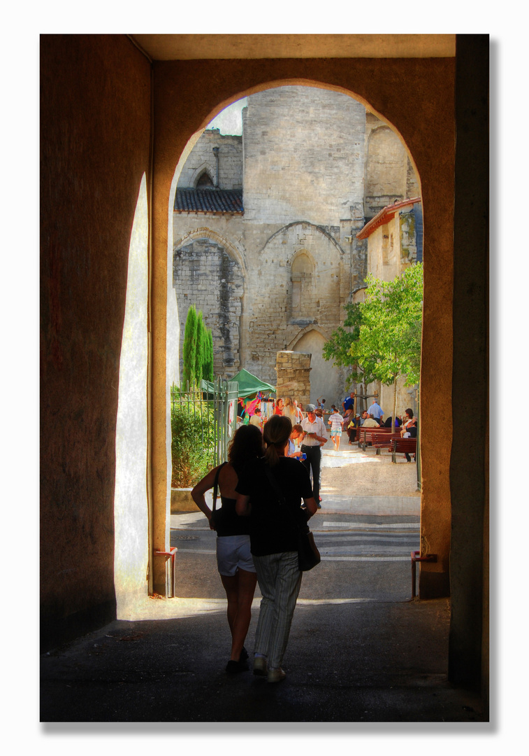 Dans les ruelles d' Avignon - VII