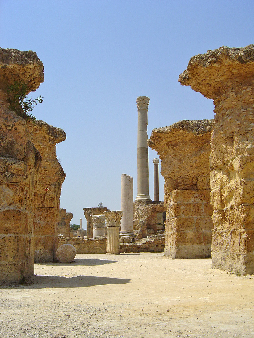 Dans les Thermes d’Antonin (IIème siècle)