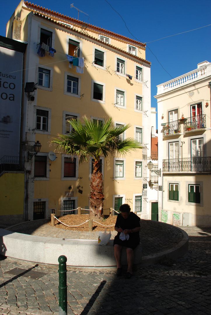 Dans l'ombre au coeur de l'Alfama