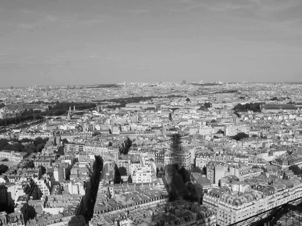 Dans l'ombre d'Eiffel