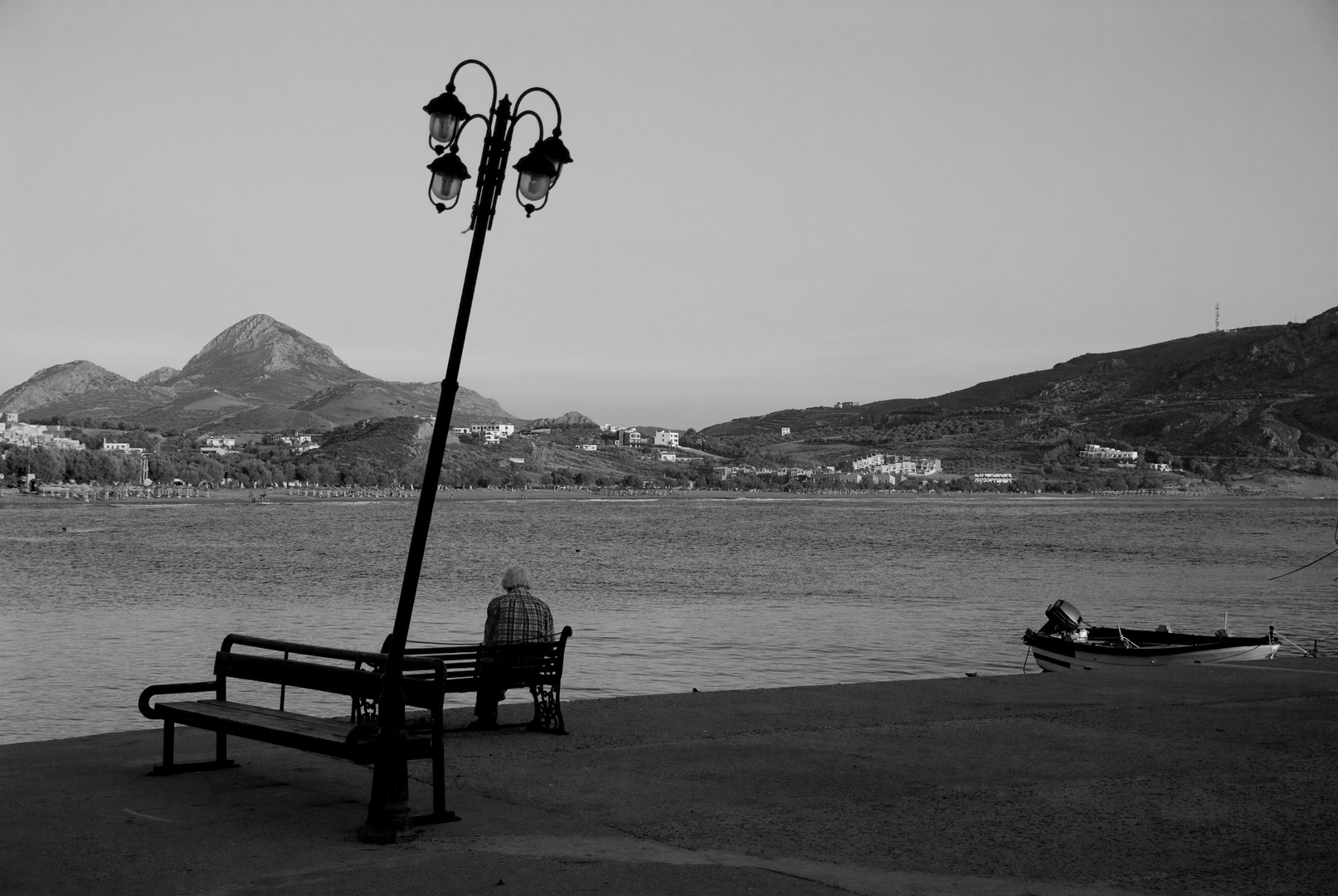 Dans un petit port en Crète