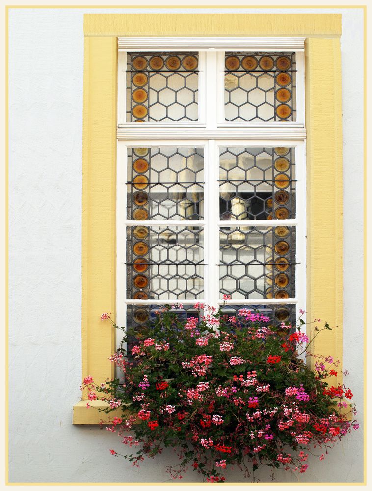 Dans une rue de Sinsheim/Elsenz  --  Baden-Württemberg  -- In einer Strasse von Sinsheim/Elsenz