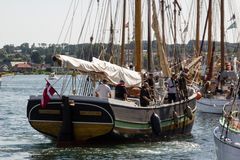 danske Jagt "NORDSTJERNEN" beim Anlegemanöver