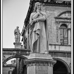 Dante - Piazza dei Signori - Verona