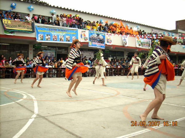 danza tipica peruana