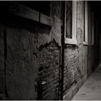 Dark Alley - Dunkle Gasse