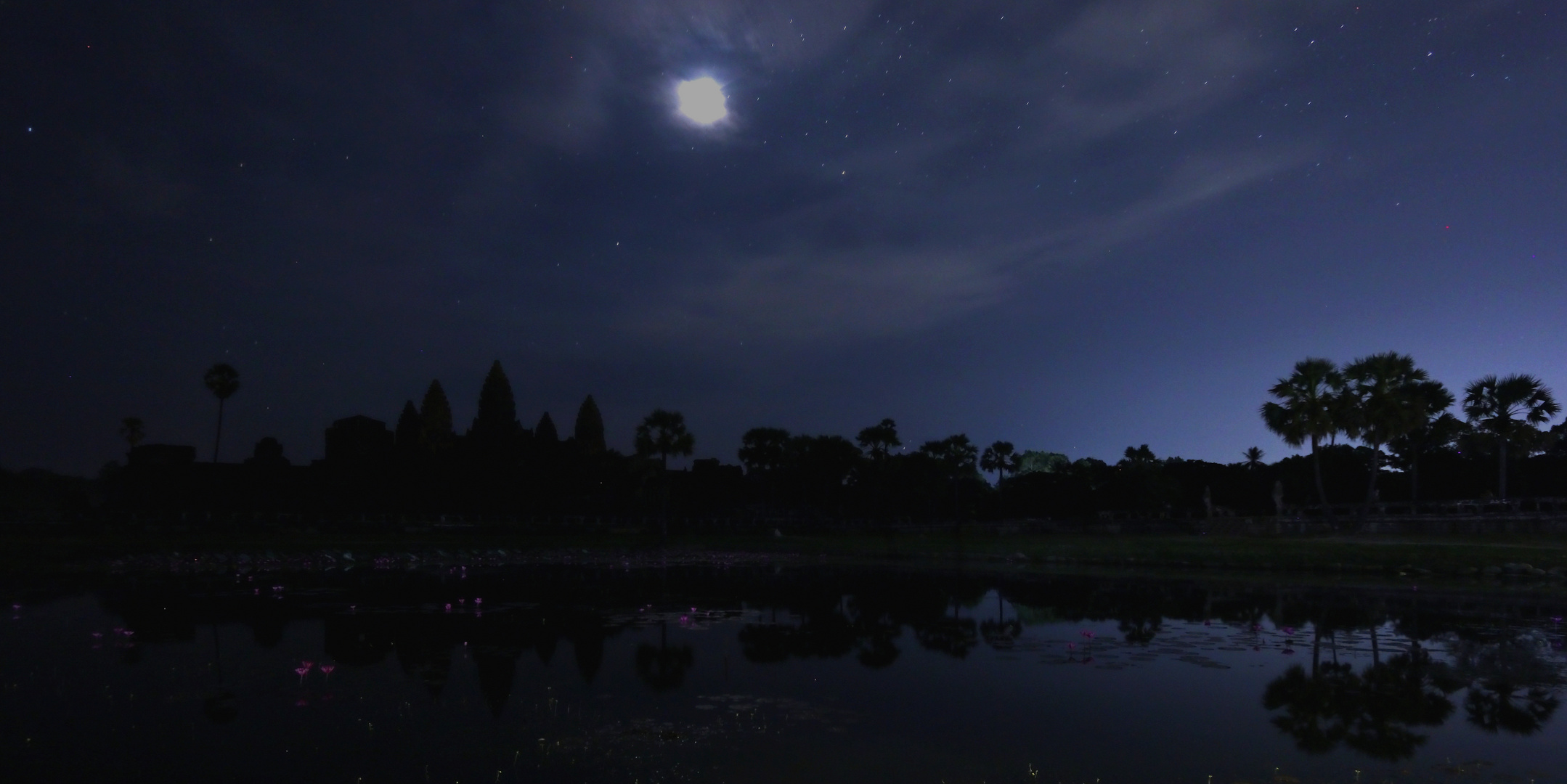 Dark Angkor